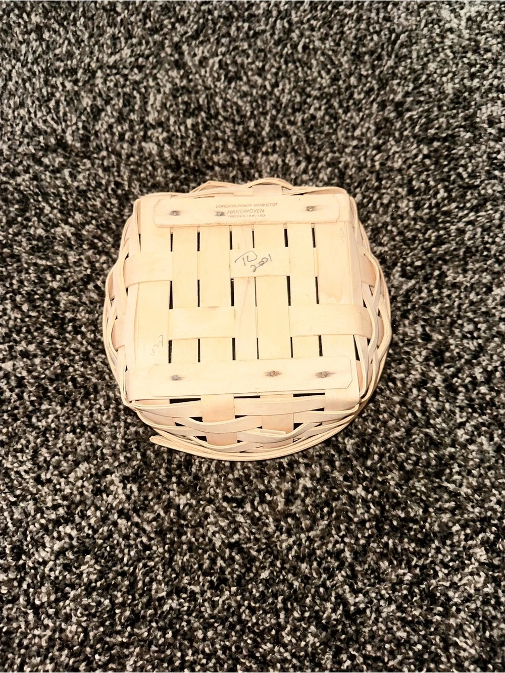 longaberger small white circular basket